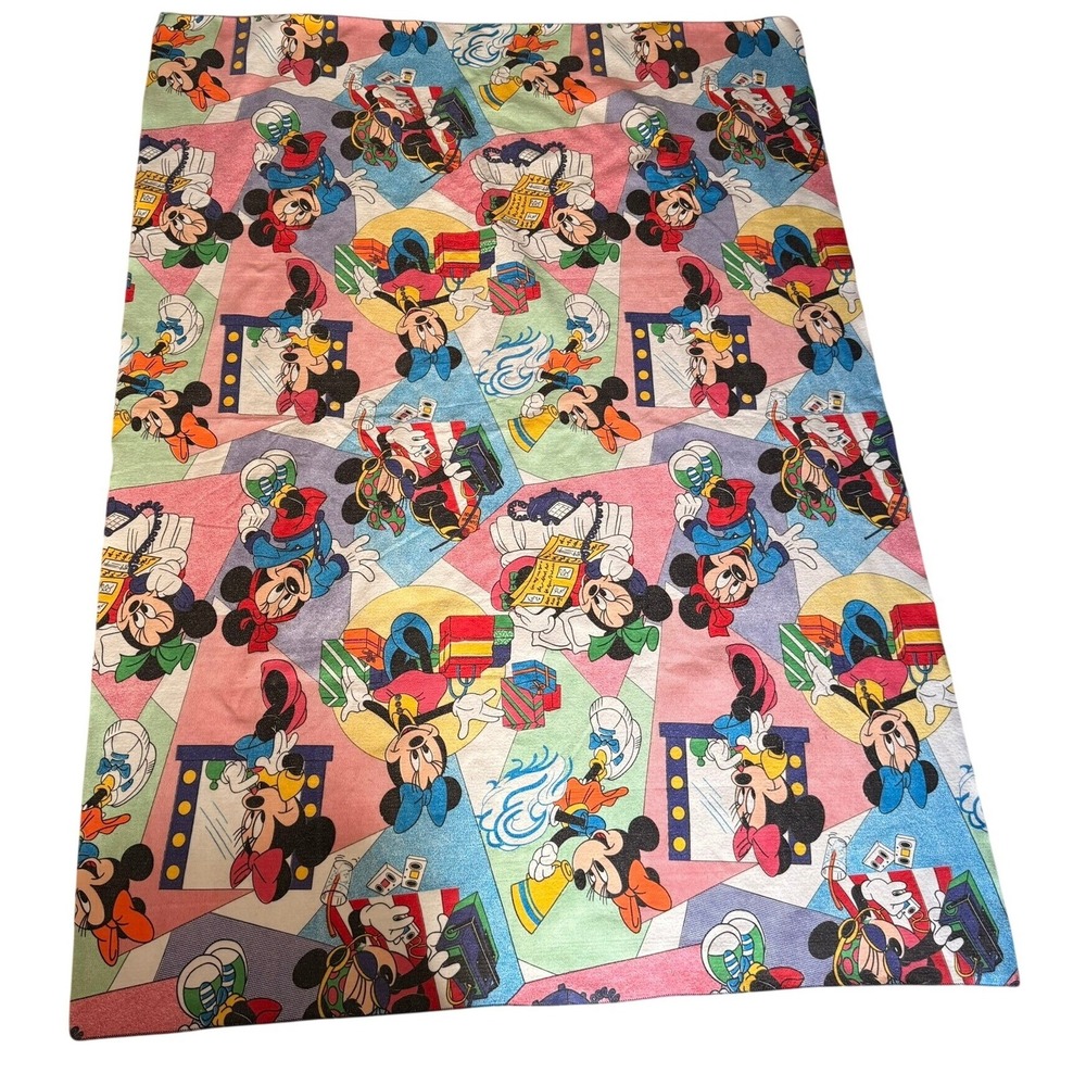 Vintage Disney Minnie Mouse Chatham Fleece Blanket 90x64 All Over Print USA 80s